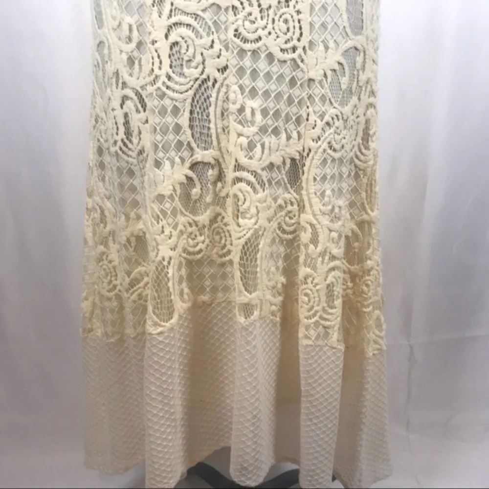 Sold—Reba Island Getaway Midi Dress in Butter - Picture 5 of 15